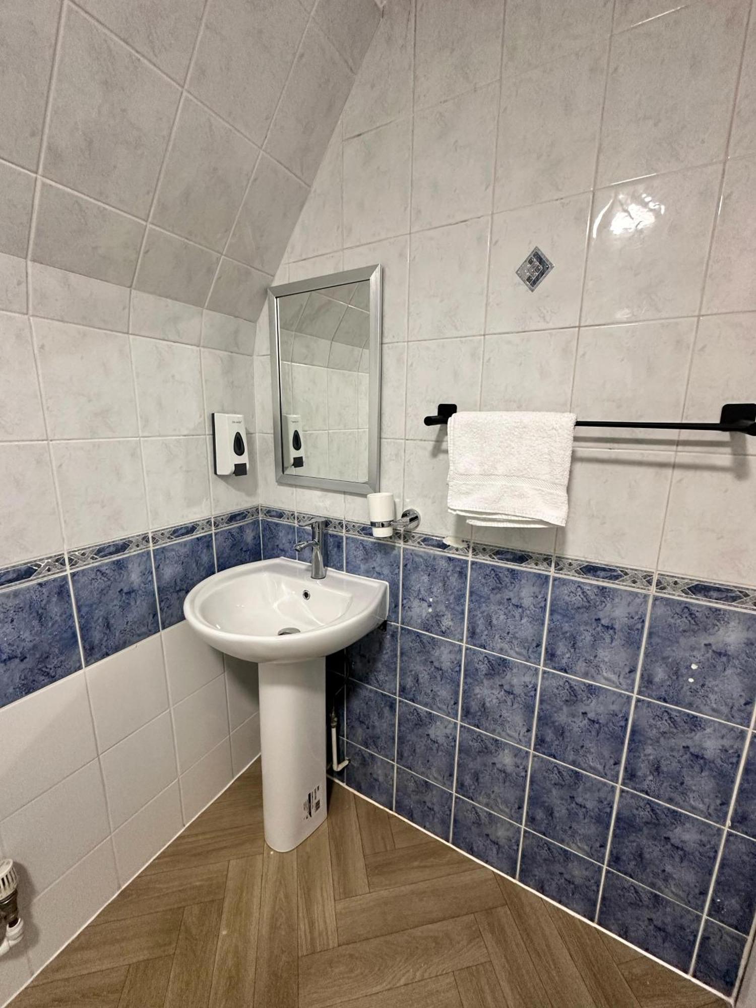 George And Dragon Place Честер Экстерьер фото